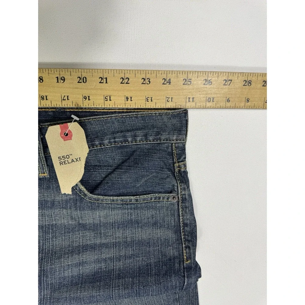 Levis 550 Jeans Mens 50x29 Relaxed Fit Tapered Leg Blue Denim NWT Big & Tall